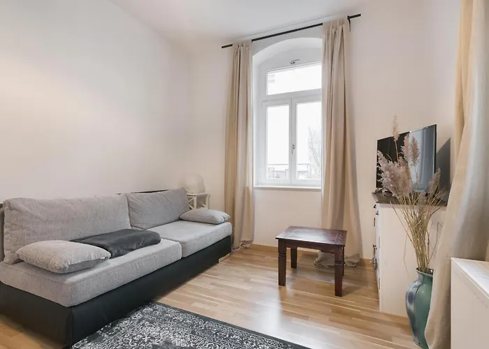 Daire Gemuetliches 10min Zur Neustadt -netflix- *