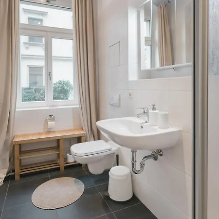 Gemuetliches 10min Zur Neustadt -netflix- Lägenhet